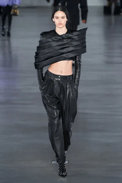 Look 72